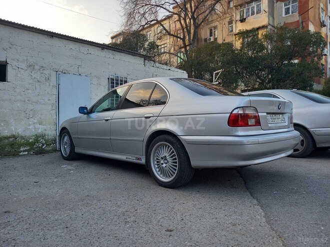 BMW 525 2001, 310,000 km - 2.5 l - Bakı