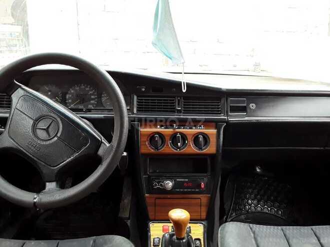 Mercedes 190 1993, 566,218 km - 2.0 l - Bakı