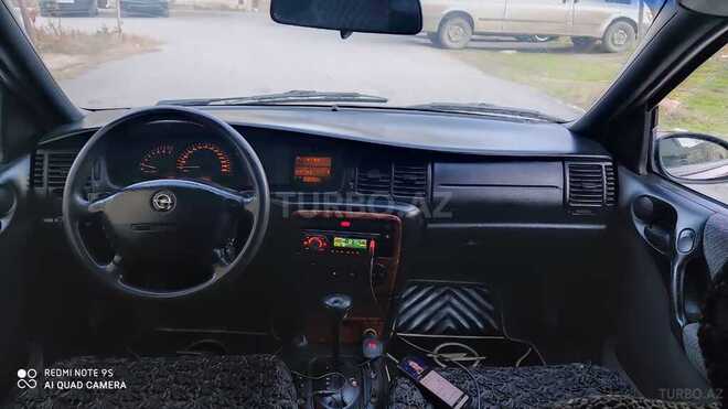 Opel Vectra 1997, 299,041 km - 2.0 l - Sumqayıt