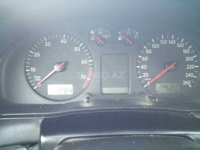 Volkswagen Passat 1998, 242,400 km - 1.8 л - Sumqayıt