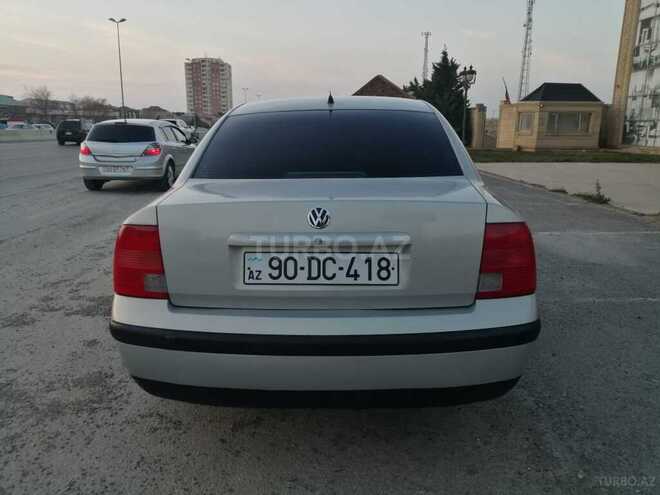 Volkswagen Passat 1998, 242,400 km - 1.8 л - Sumqayıt