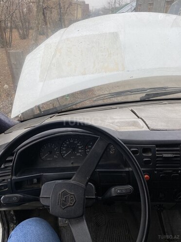GAZ 3302-744 2003, 253,000 km - 2.3 l - Zaqatala