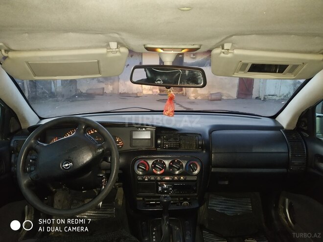 Opel Omega 1998, 288,400 km - 2.0 л - Bakı