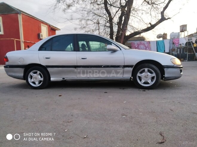 Opel Omega 1998, 288,400 km - 2.0 л - Bakı