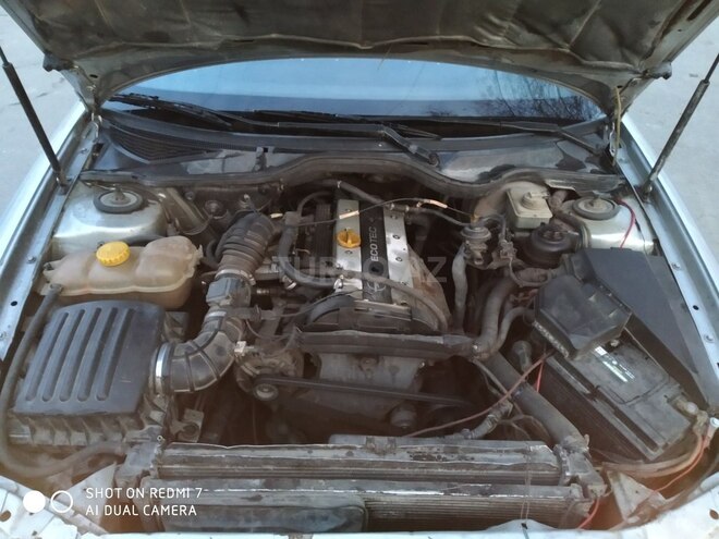 Opel Omega 1998, 288,400 km - 2.0 л - Bakı