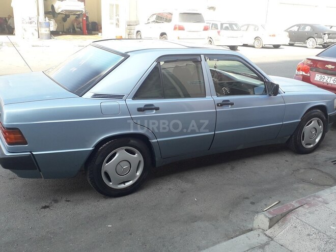 Mercedes 190 1990, 240,000 km - 1.8 l - Bakı