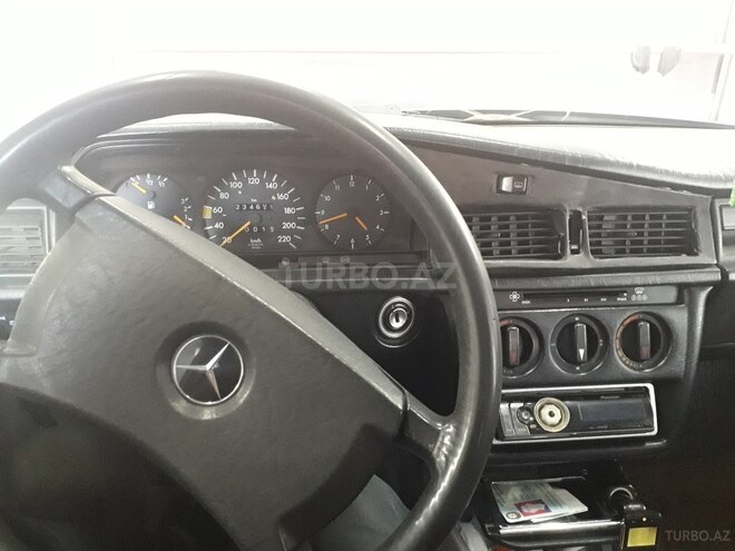 Mercedes 190 1990, 240,000 km - 1.8 l - Bakı
