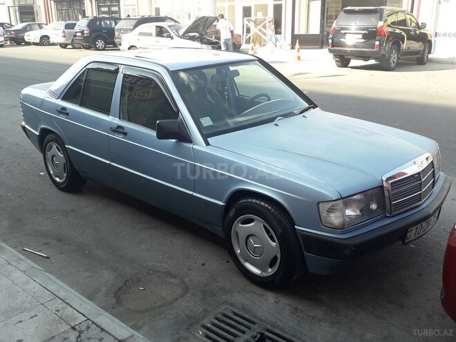 Mercedes 190 1990, 240,000 km - 1.8 l - Bakı