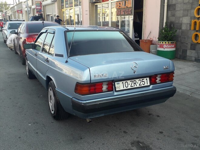 Mercedes 190 1990, 240,000 km - 1.8 l - Bakı