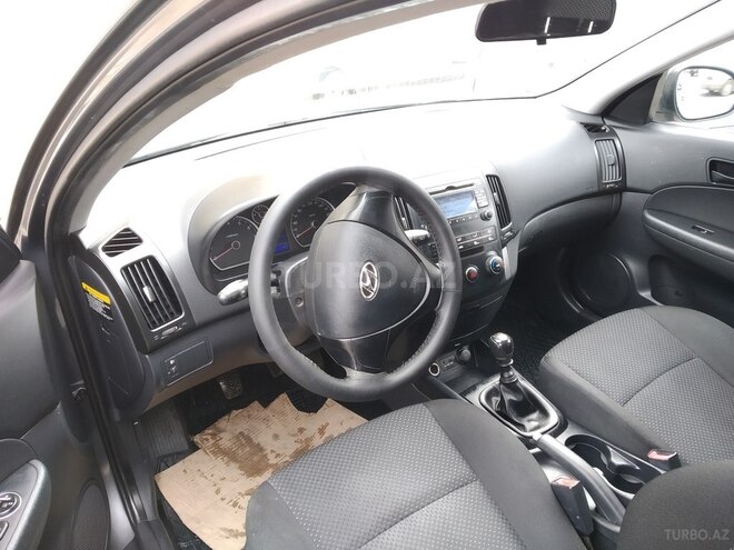 Hyundai i30 2009, 200,500 km - 1.4 l - Bakı