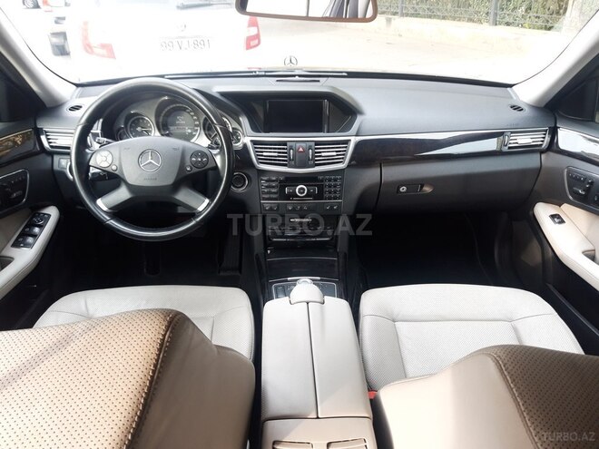 Mercedes E 350 2010, 195,000 km - 3.5 л - Bakı