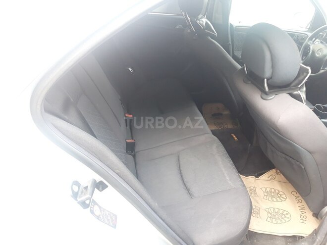 Mercedes C 240 2000, 213,000 km - 2.6 l - Bakı