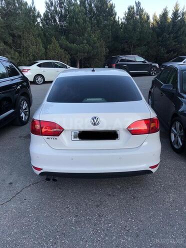 Volkswagen Jetta 2012, 250,000 km - 2.0 l - Bakı