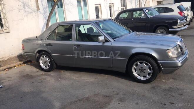 Mercedes E 230 1990, 250,000 km - 2.3 л - Bakı