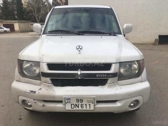 Mitsubishi Pajero io 2002, 263,000 km - 1.8 l - Bakı
