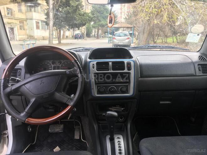 Mitsubishi Pajero io 2002, 263,000 km - 1.8 l - Bakı
