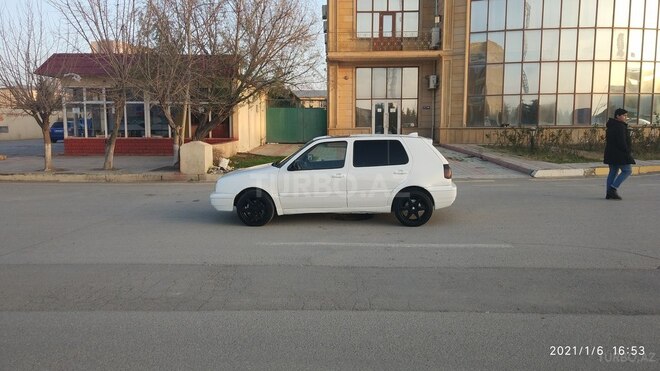 Volkswagen Golf 1997, 245,008 km - 2.0 l - Sumqayıt