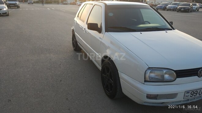 Volkswagen Golf 1997, 245,008 km - 2.0 l - Sumqayıt