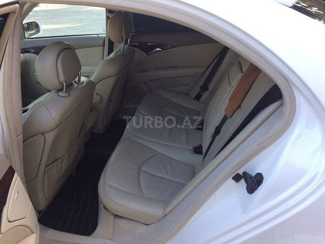 Mercedes E 240 2002, 221,000 km - 2.6 l - Sumqayıt
