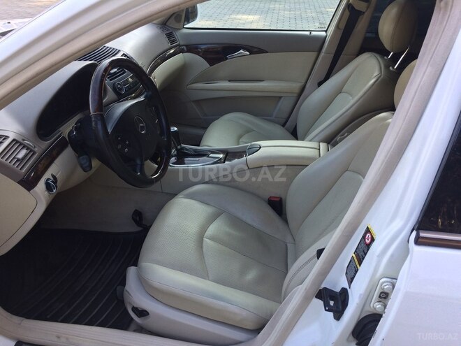 Mercedes E 240 2002, 221,000 km - 2.6 l - Sumqayıt