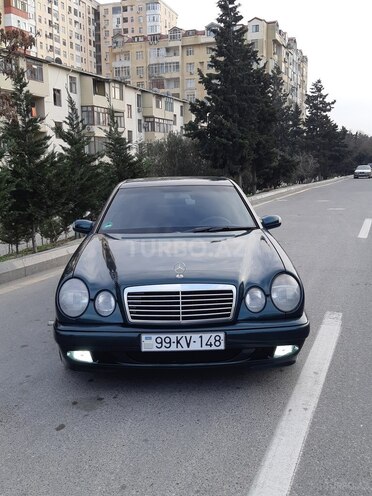 Mercedes E 240 1998, 295,000 km - 2.4 l - Bakı