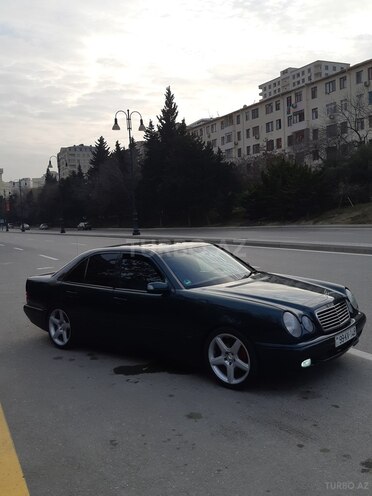 Mercedes E 240 1998, 295,000 km - 2.4 l - Bakı