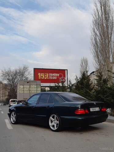 Mercedes E 240 1998, 295,000 km - 2.4 l - Bakı