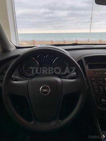 Opel Astra 2010, 93,000 km - 1.4 л - Bakı