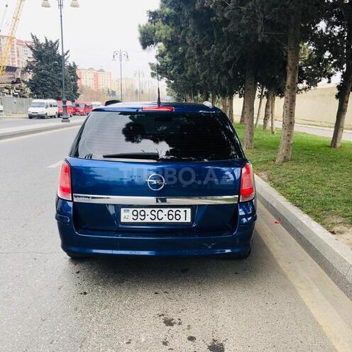 Opel Astra 2006, 256,000 km - 1.4 л - Bakı
