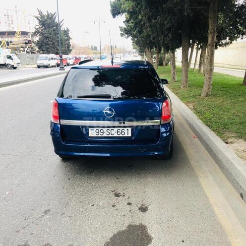 Opel Astra 2006, 256,000 km - 1.4 л - Bakı