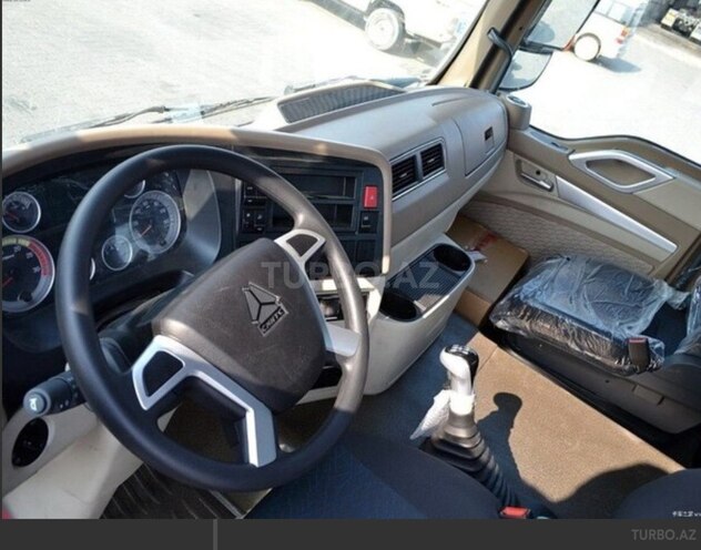HOWO Sinotruk 2012, 156,800 km - 12.0 l - Bakı