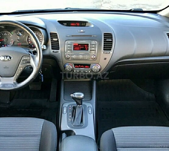 Kia Cerato 2013, 163,000 km - 1.6 l - Qusar