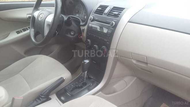 Toyota Corolla 2012, 168,000 km - 1.8 л - Gəncə