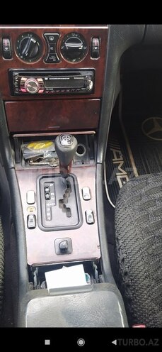 Mercedes E 230 1996, 364,278 km - 2.3 l - Xırdalan