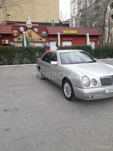 Mercedes E 230 1997, 370,000 km - 2.3 l - Bakı