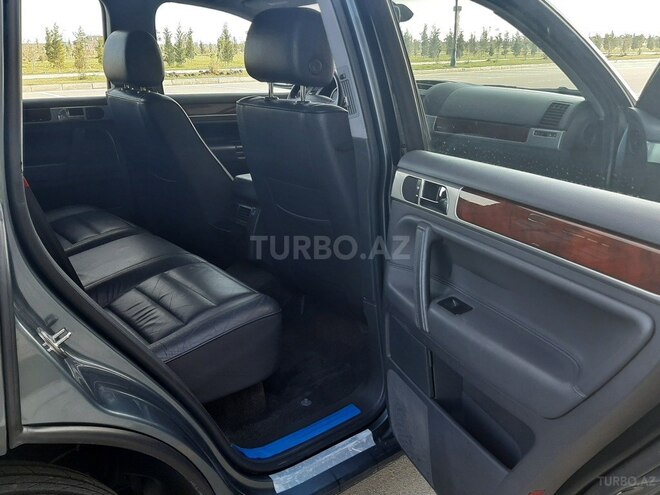 Volkswagen Touareg 2005, 132,000 km - 3.2 l - Xırdalan