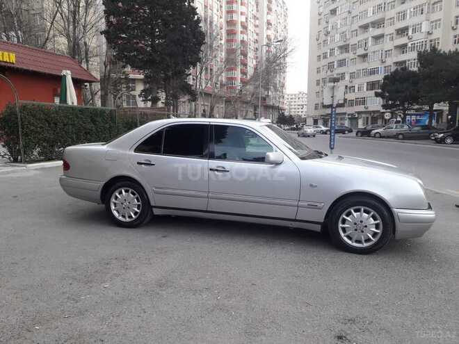 Mercedes E 230 1997, 370,000 km - 2.3 l - Bakı