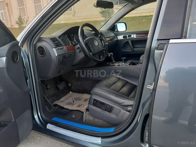 Volkswagen Touareg 2005, 132,000 km - 3.2 l - Xırdalan