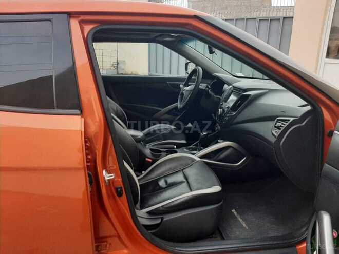 Hyundai Veloster 2013, 116,000 km - 1.6 л - Bakı