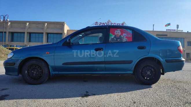 Nissan Sunny 2001, 230,000 km - 1.6 l - Bakı