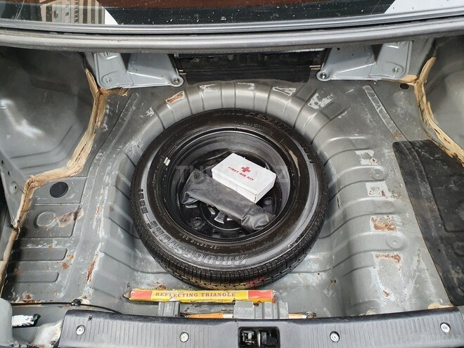 Nissan Sunny 2008, 277,777 km - 1.6 л - Bakı