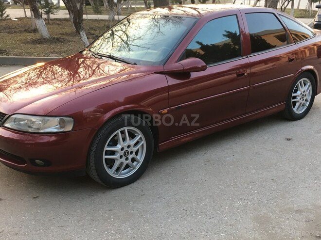 Opel Vectra 1999, 258,400 km - 2.0 l - Sumqayıt