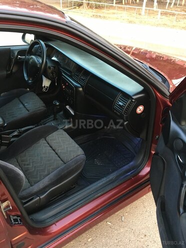Opel Vectra 1999, 258,400 km - 2.0 l - Sumqayıt