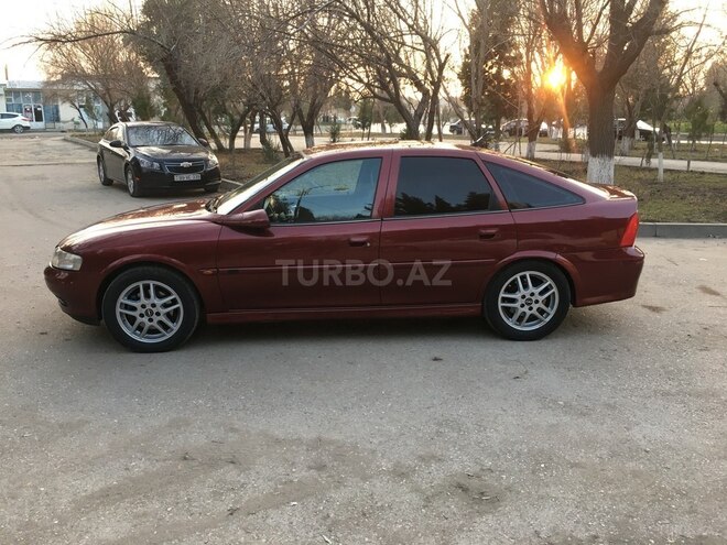 Opel Vectra 1999, 258,400 km - 2.0 l - Sumqayıt