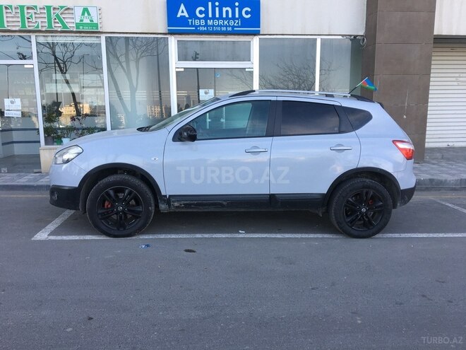 Nissan Qashqai 2011, 134,000 km - 2.0 l - Bakı