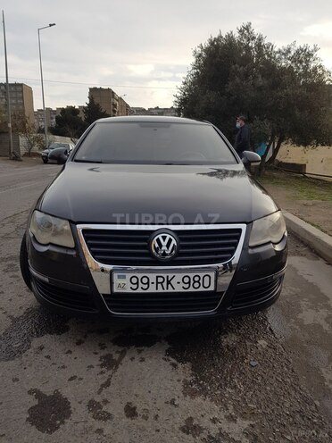 Volkswagen Passat 2006, 270,000 km - 2.0 l - Bakı