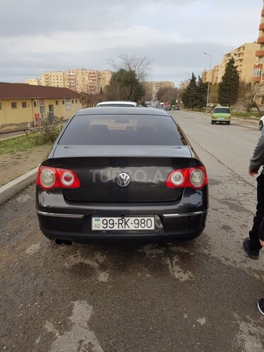 Volkswagen Passat 2006, 270,000 km - 2.0 l - Bakı