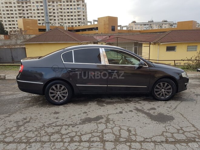 Volkswagen Passat 2006, 270,000 km - 2.0 l - Bakı