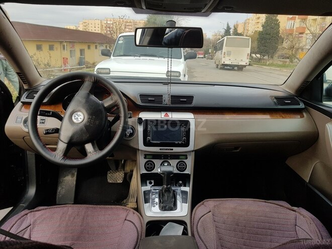 Volkswagen Passat 2006, 270,000 km - 2.0 l - Bakı