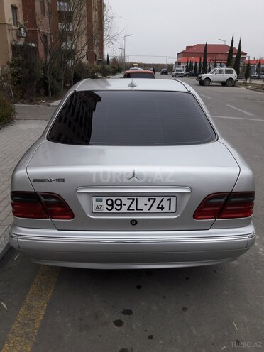 Mercedes E 220 2002, 345,000 km - 2.2 l - Mingəçevir